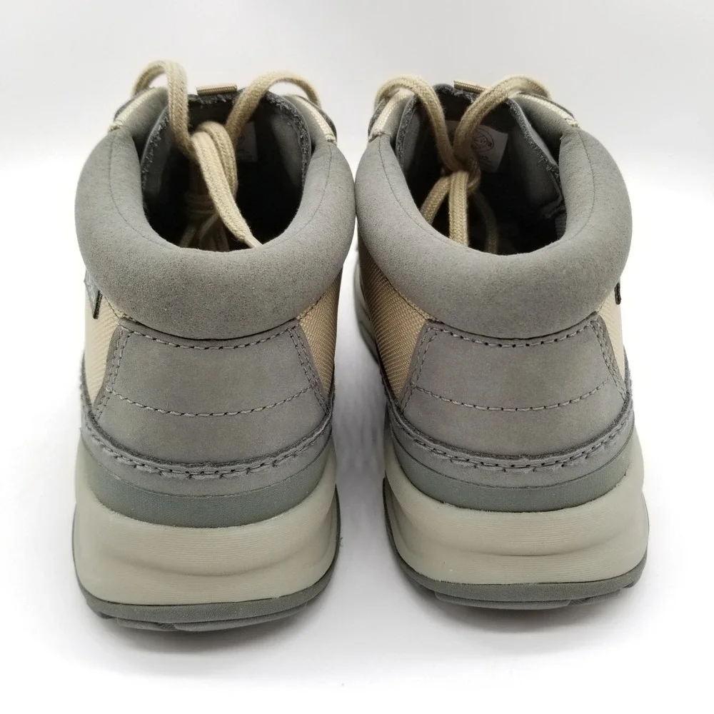 Oboz‎ Footwear Men Burke Chukka Boots Sz 9 Gray  Leather Gray Lace Up Ankle